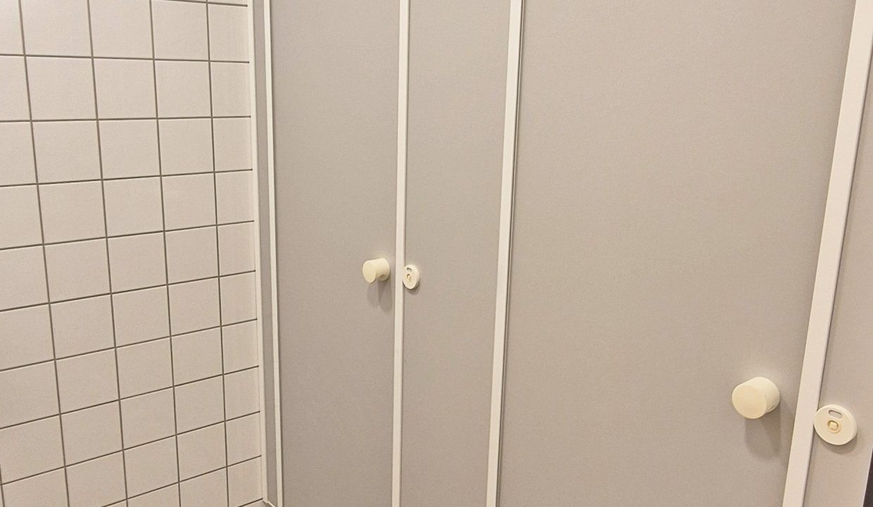 1000107756